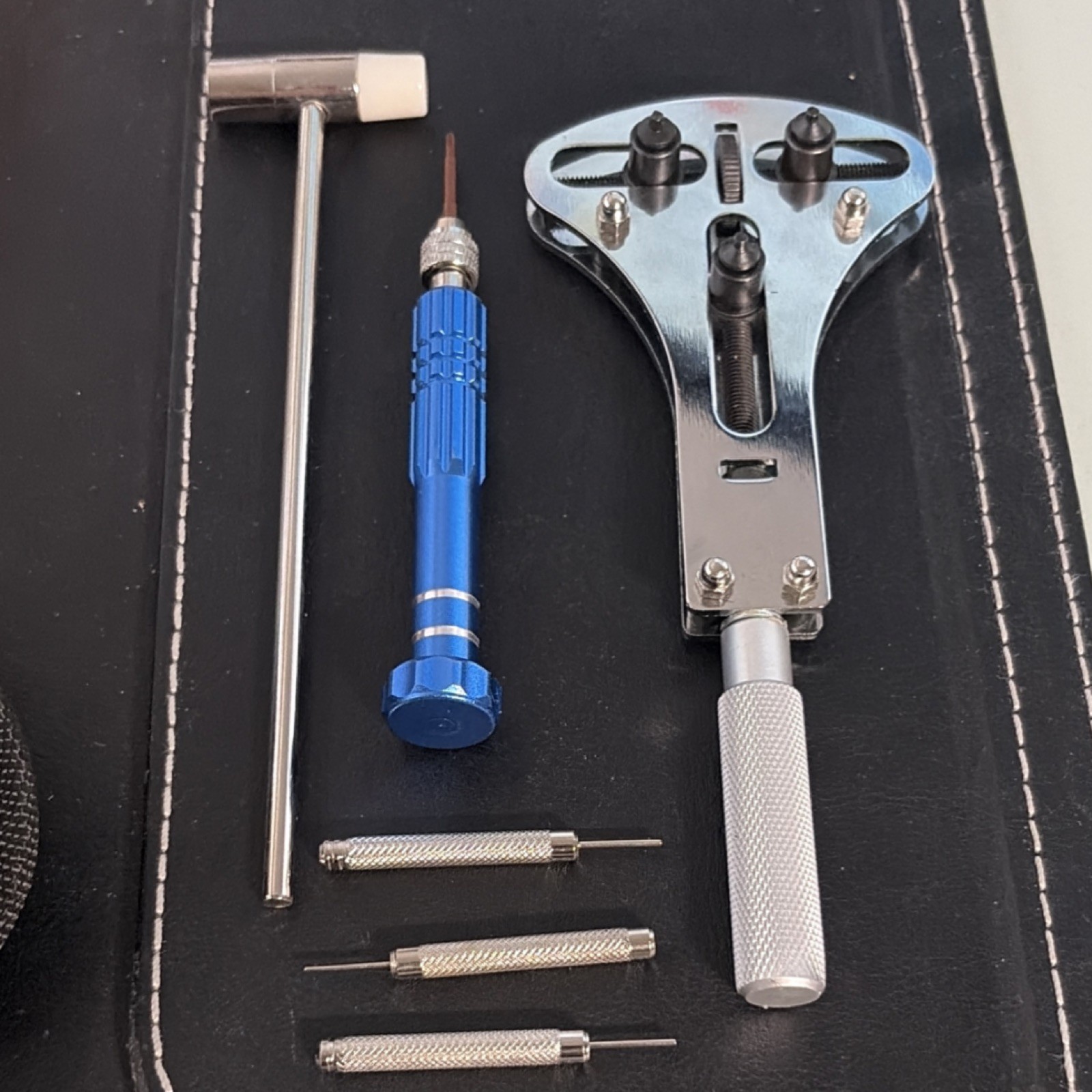 Eventronic Watch Repair Kit with Tools, Pins, Screwdrivers, Band Removers, Case