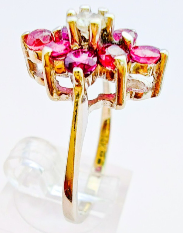 14K White Gold Ruby & Diamond Cluster Ring • 1.37ct t.w. • Size 6 • 3.31g Estate