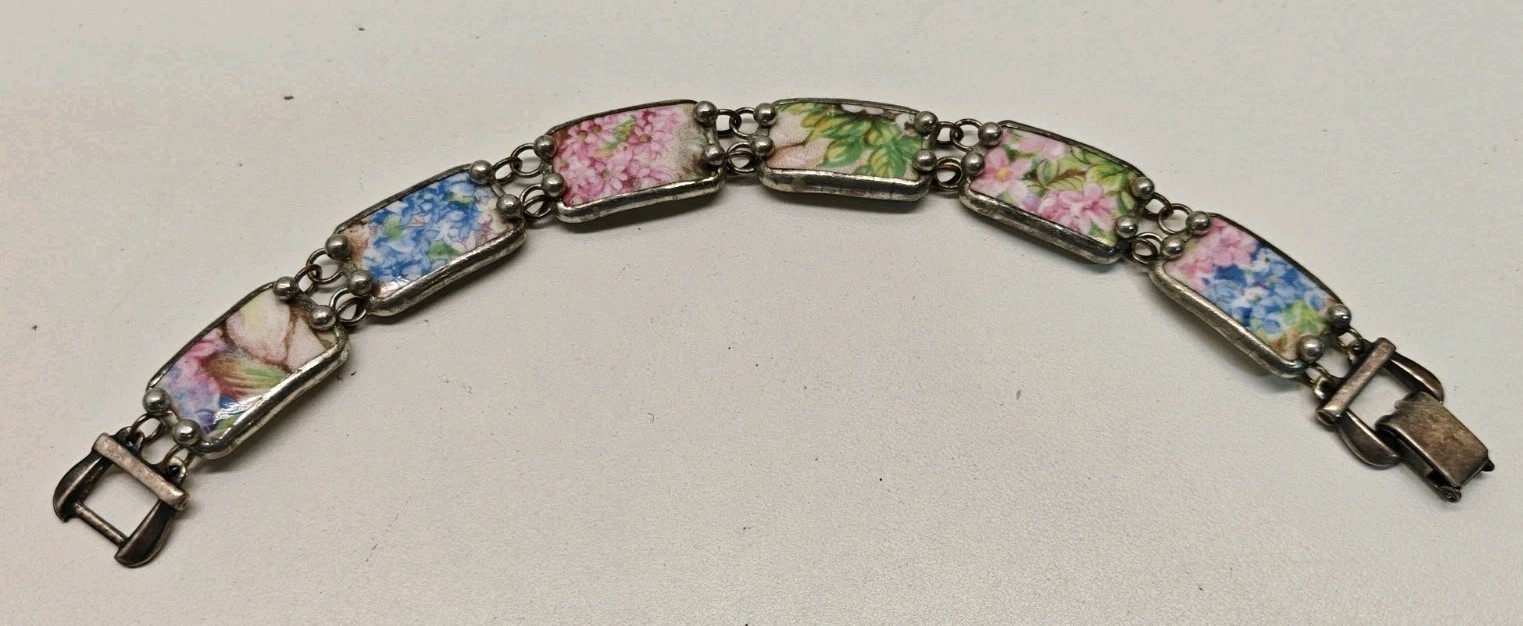 Custom Hand Soldered Artisan Broken China Chintz Bracelet 7.5 Inch
