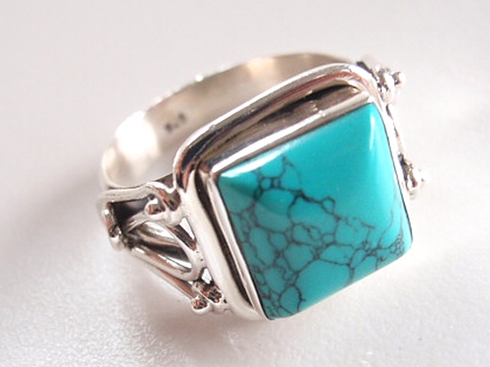 Elegant Turquoise Square Ring 925 Sterling Silver Solid and Heavy Sz 6.5 to 9