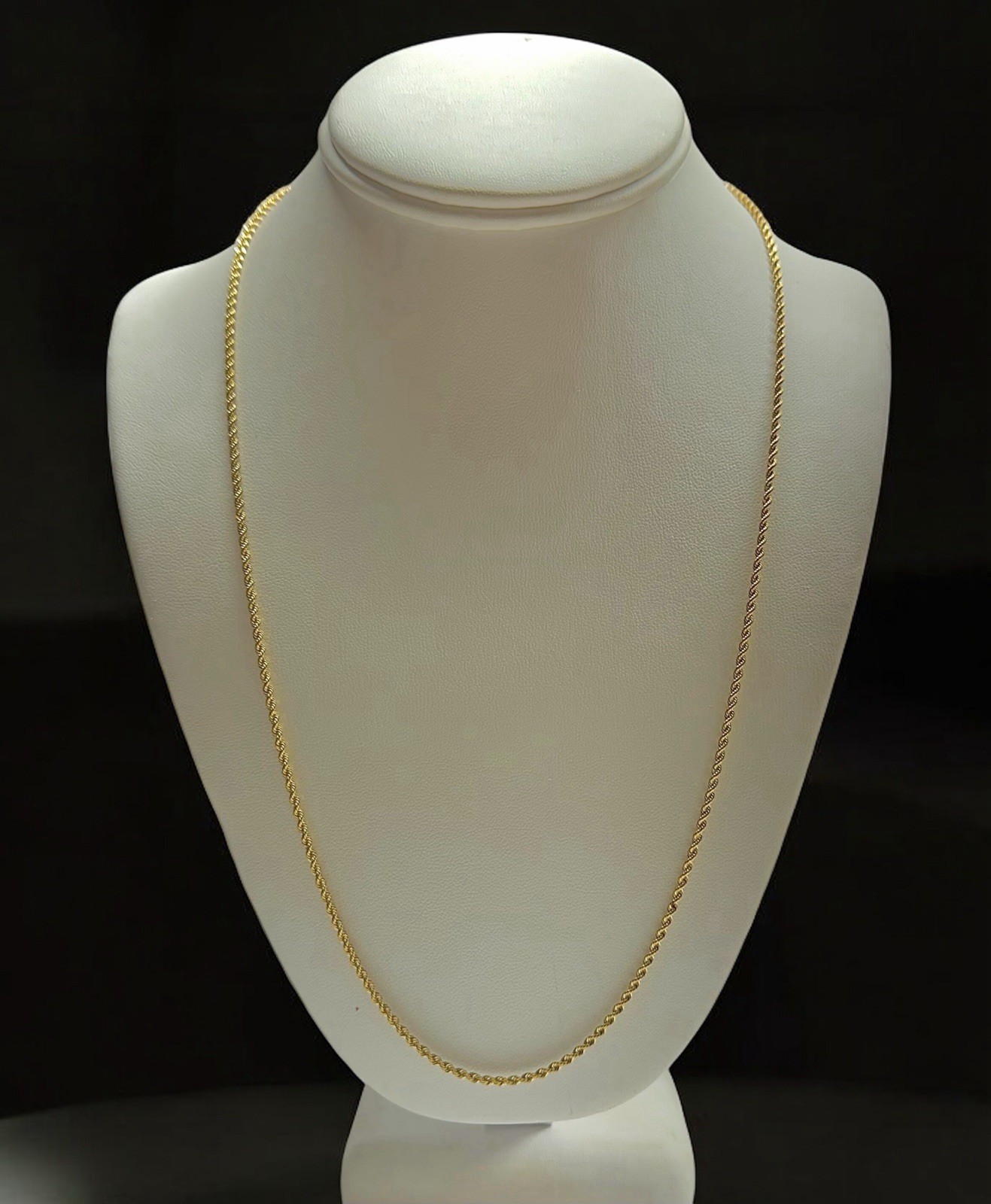 18K Yellow Gold 24″ Italian Rope 2mm Chain with Diamond Cuts 9.6 Grams