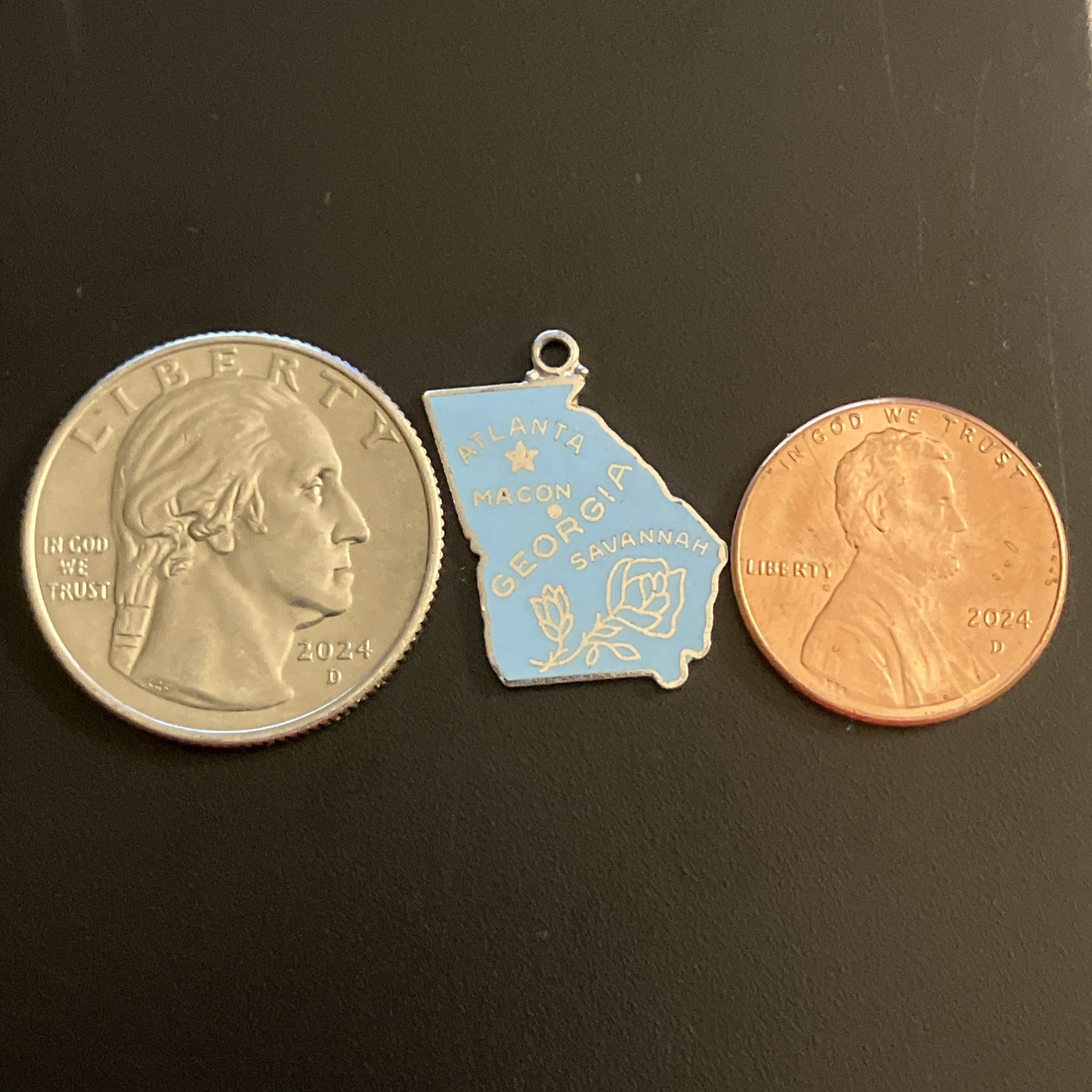 Vtg-WELLS- ENAMELED- GEORGIA STATE TRAVEL CHARM- STERLING SILVER 925