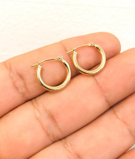 Dainty Womens Hoop Earrings in 14K Real Gold 14x14mm Argollas de Oro para Mujer