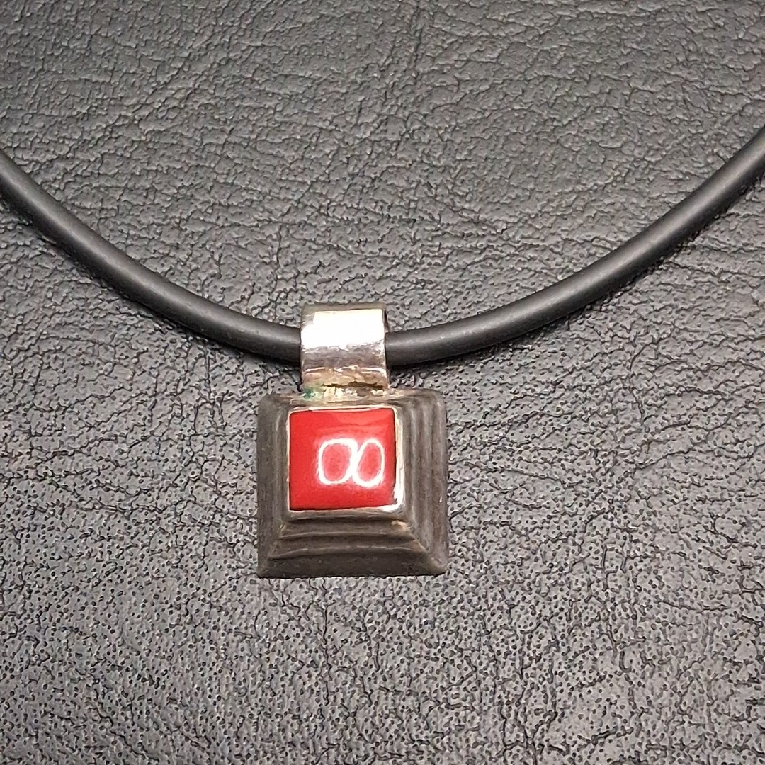 STERLING SILVER 925 Black Rubber Cord Necklace Red Natural Stone Pendant. 17.295