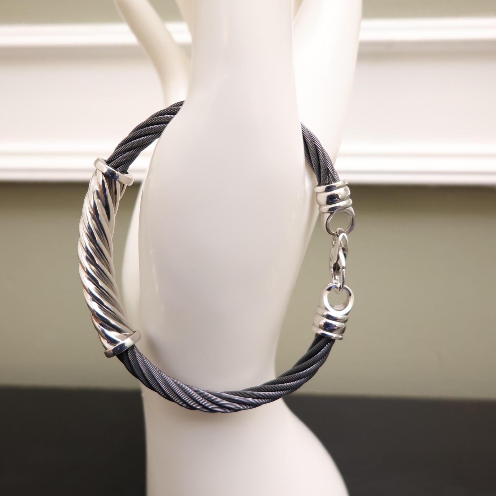 Edward Mirell bracelet titanium cable 925 sterling silver swirl and clasp 6.75in