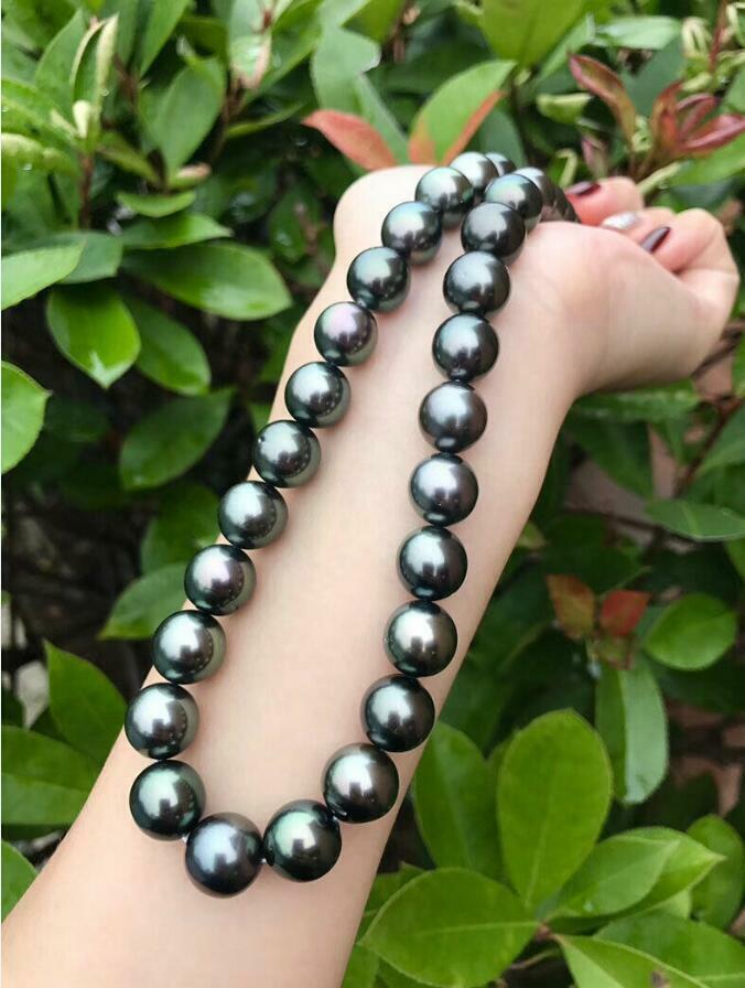 18inch AAAA luster 9-8 MM real natural Tahitian black pearl necklace 14k Clasp