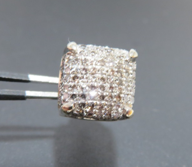 10K WG 1PC. DIAMOND CLUSTER STUD EARRING 0.35 tcw 1.75 grams (AI-2822)