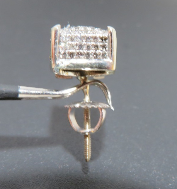 10K WG 1PC. DIAMOND CLUSTER STUD EARRING 0.35 tcw 1.75 grams (AI-2822)