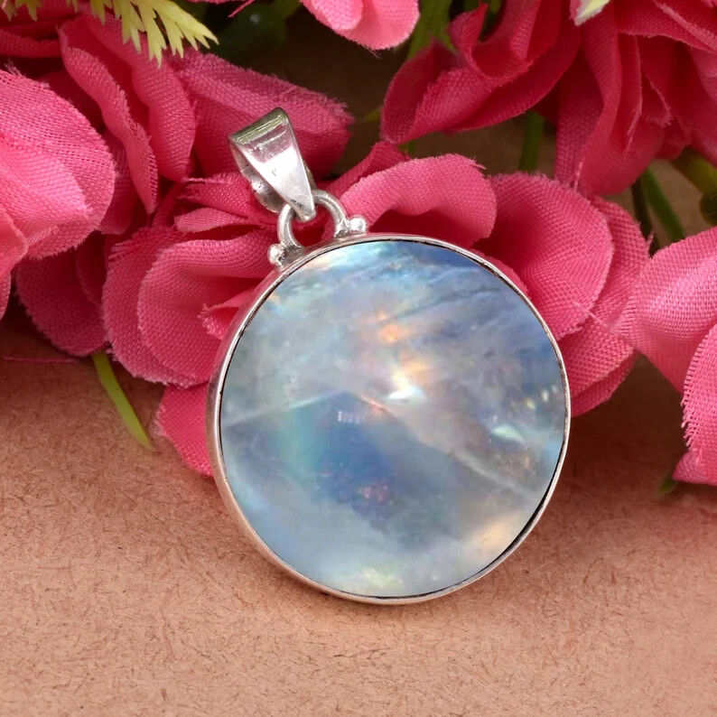 Beauty Moonstone Gemstone 925 Sterling Silver Handmade Pendant S-27