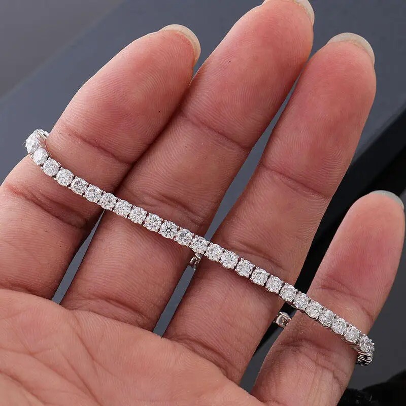 5.15 ct Round Diamond Tennis Bracelet , White gold