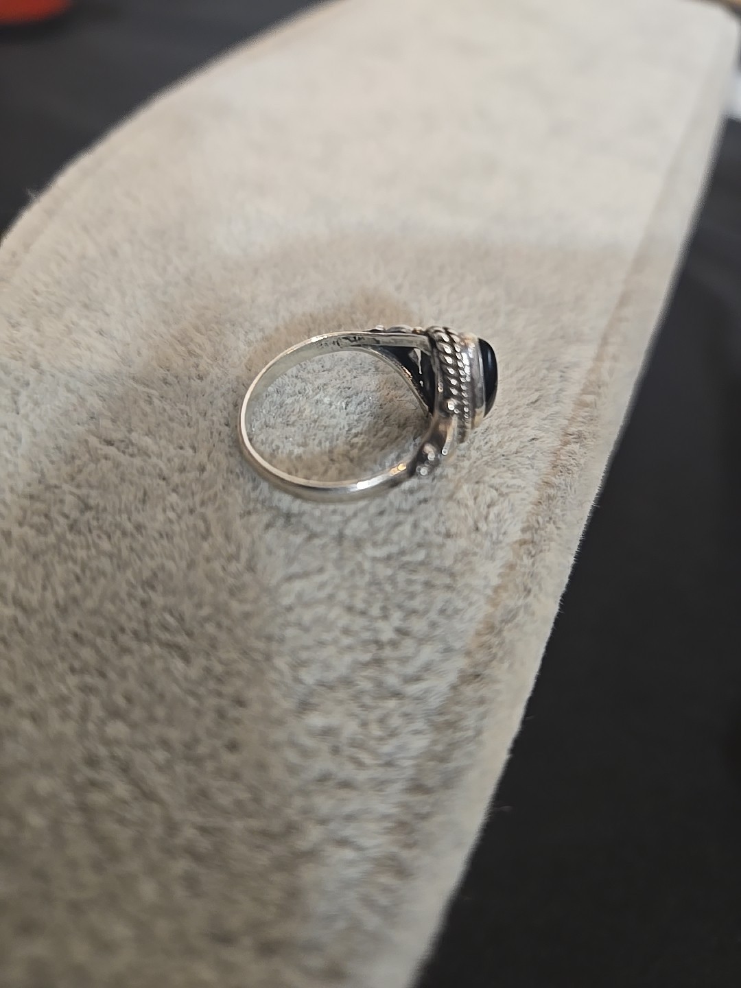 Vintage Silver Ring with Black Onyx – see sizer
