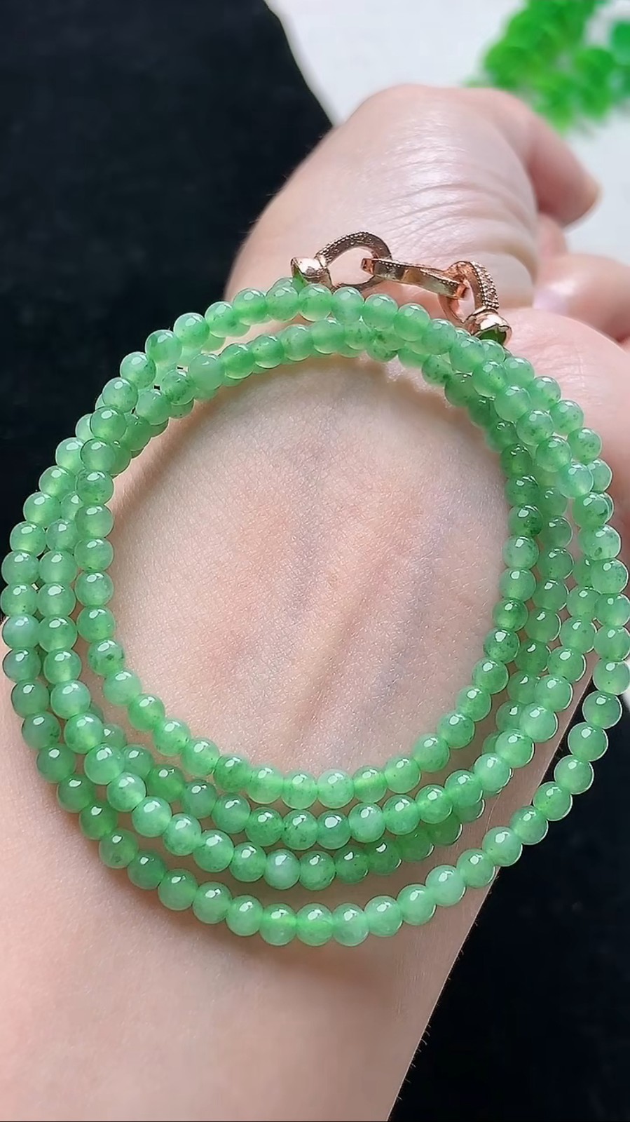 No Treatment 100% Icy Translucent Green Jadeite Jade Mini Beads 3.2mm Necklace A
