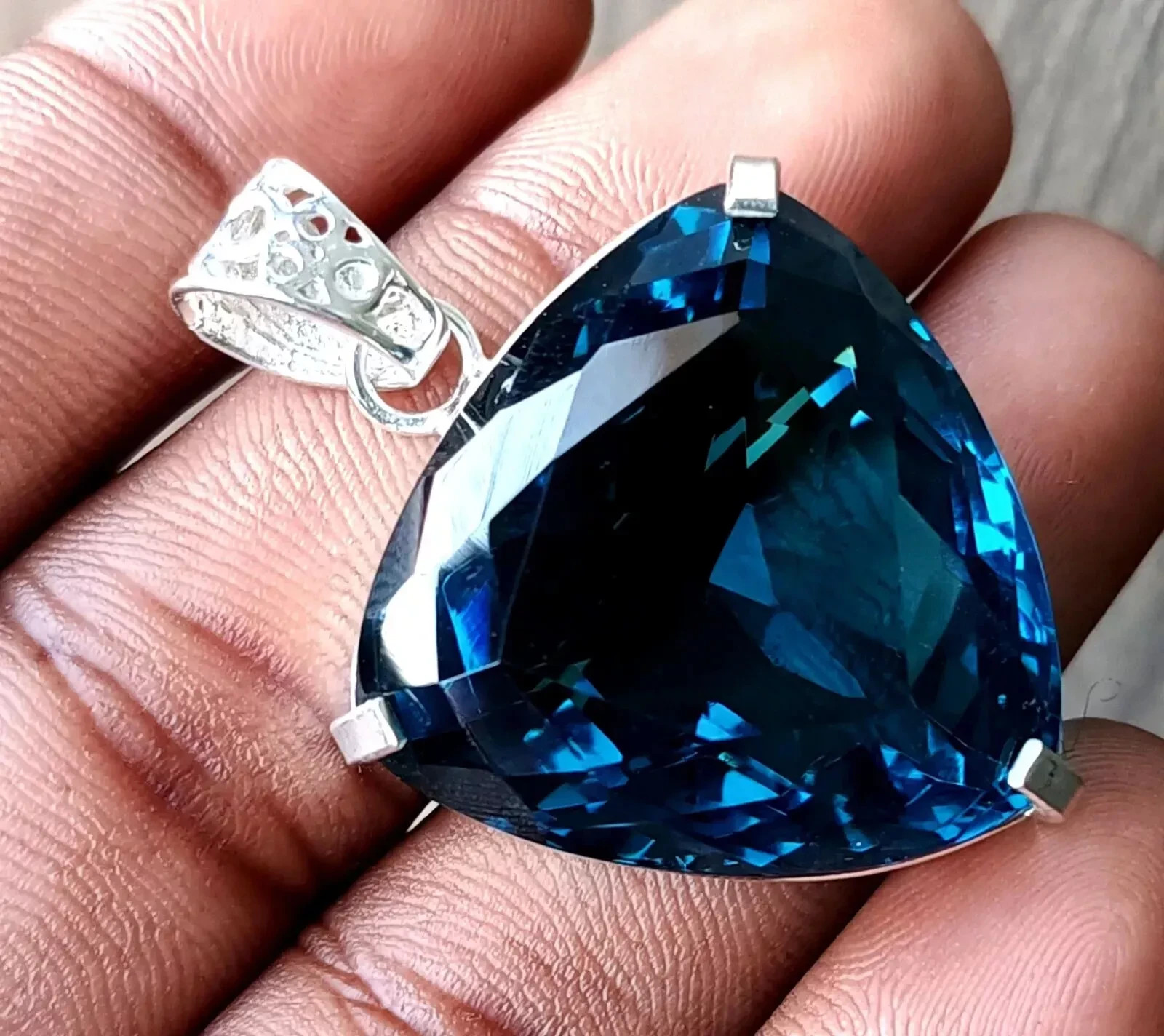 London Blue Topaz Pendant 925 Sterling Silver Pendant Gemstone Jewelry 91.50 Ct+