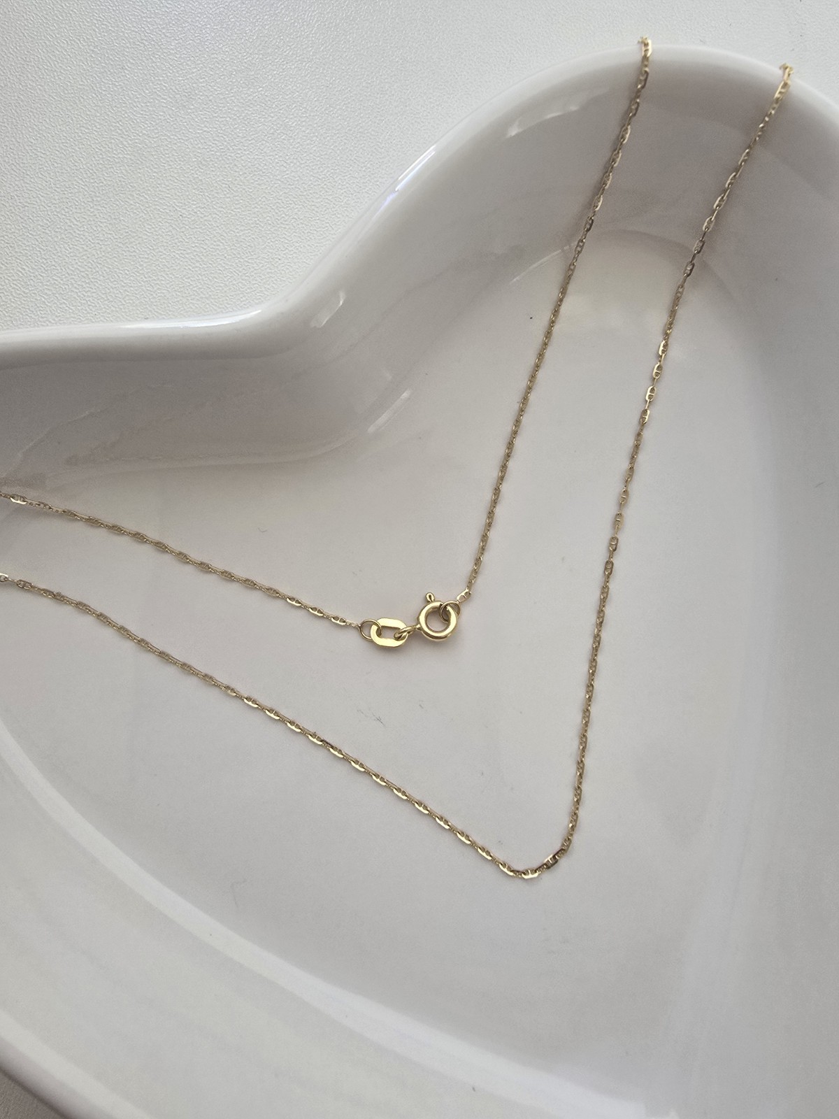 18K Yellow Gold Mariner Link Chain Size 18″ 1mm Lightweight Women Au750 NEW
