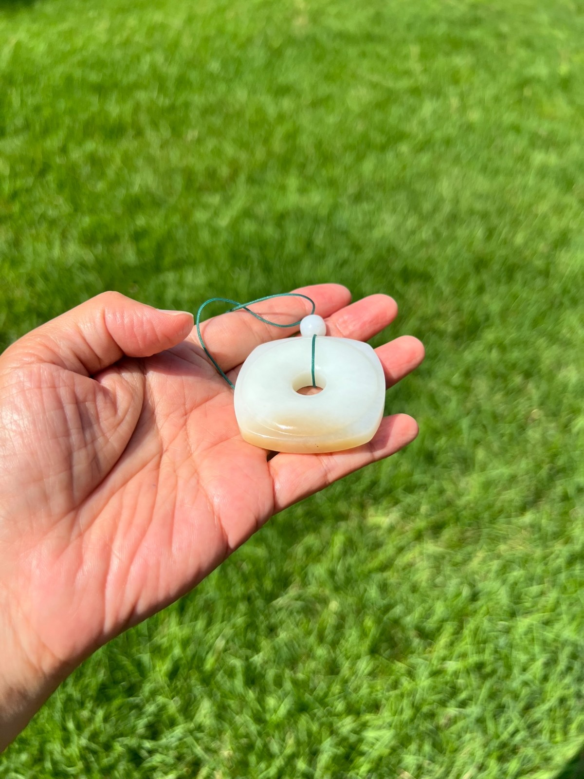 High-Quality White Nephrite Jade Square Buckle 四方扣 Handplayer / Pendant H82 a