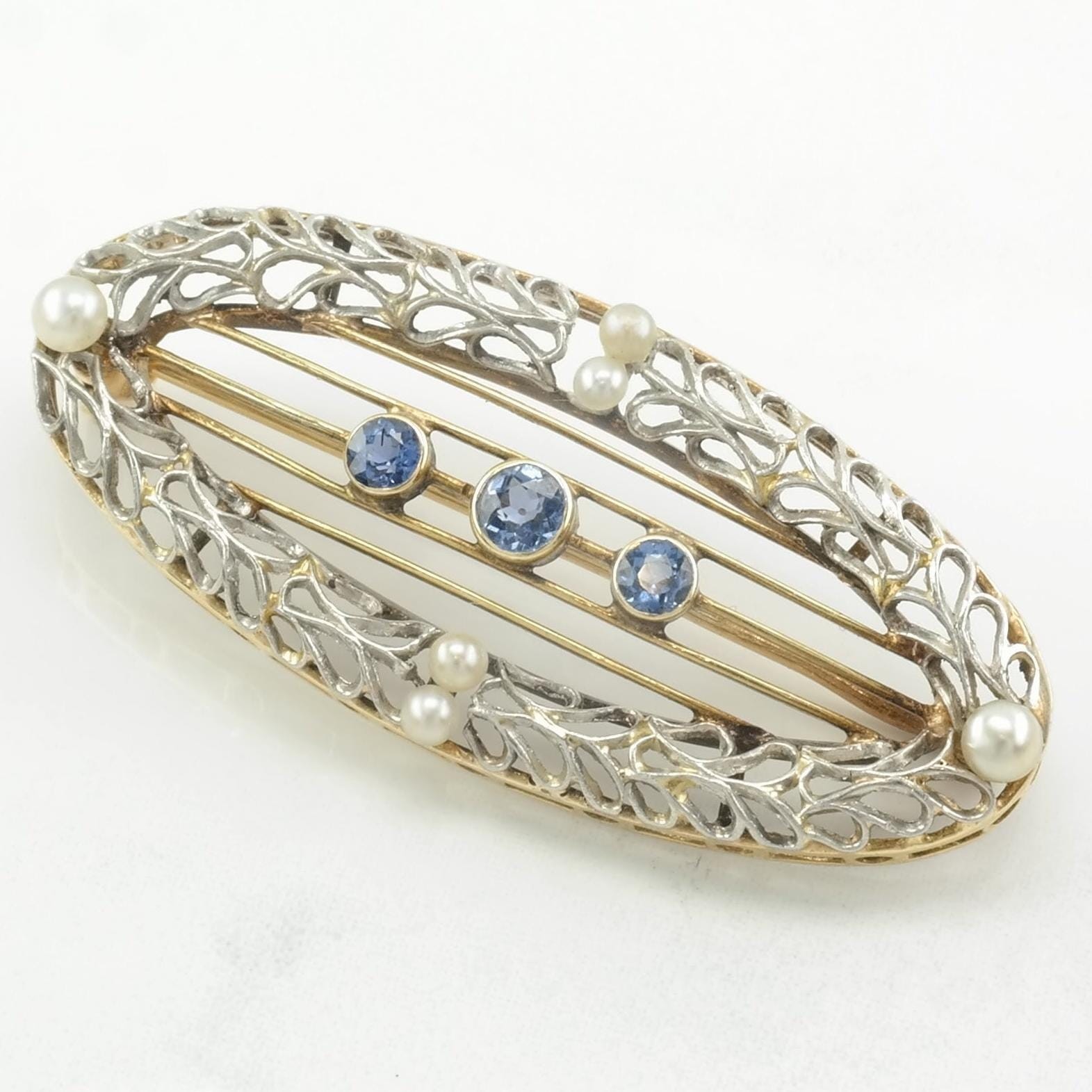 14k Yellow Gold Art Deco Yogo Sapphire Seed Pearl Platinum Top Brooch