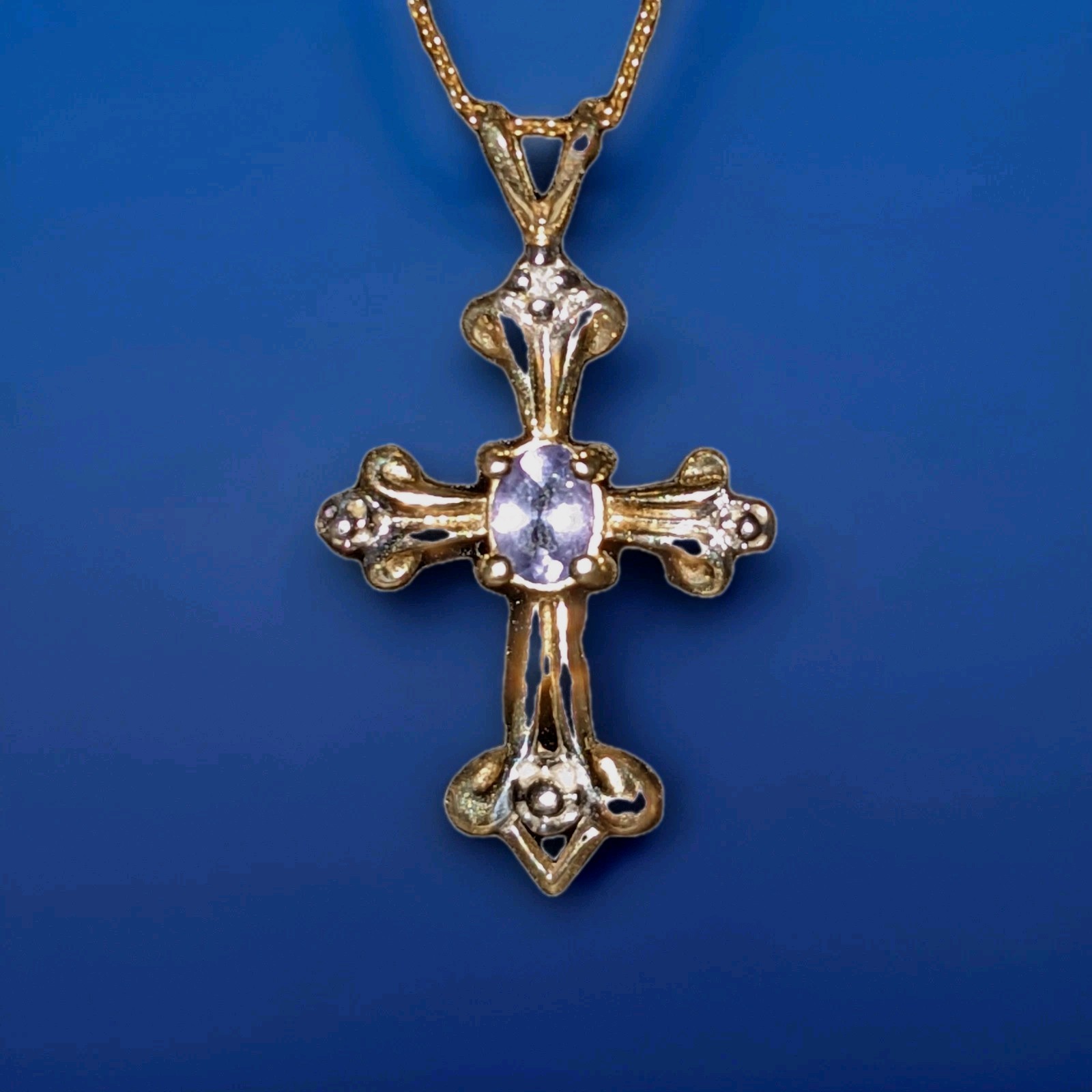 Tanzanite & 10kt Yellow Gold Cross 1.17g Byzantine/Classic/ Fleur de Lis Style