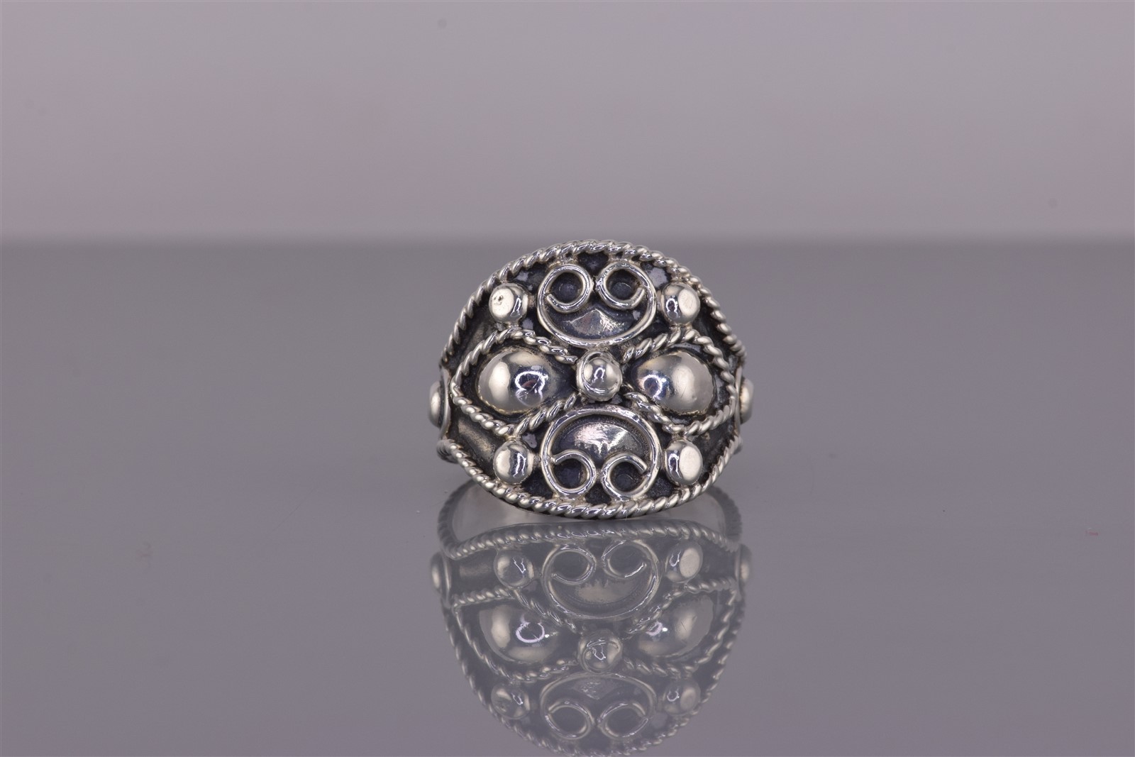 Sterling Silver 19mm Ornately Detailed Balinese Shield Band Ring Mex 925 Sz: 8
