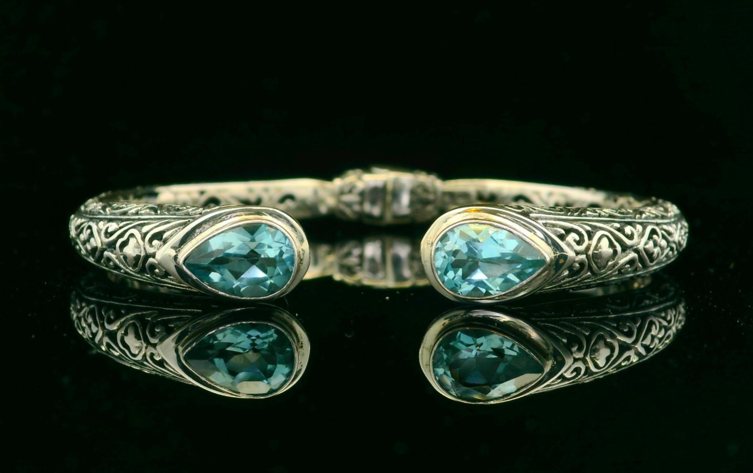 Handcrafted 925 Sterling Silver Blue Topaz Bracelet