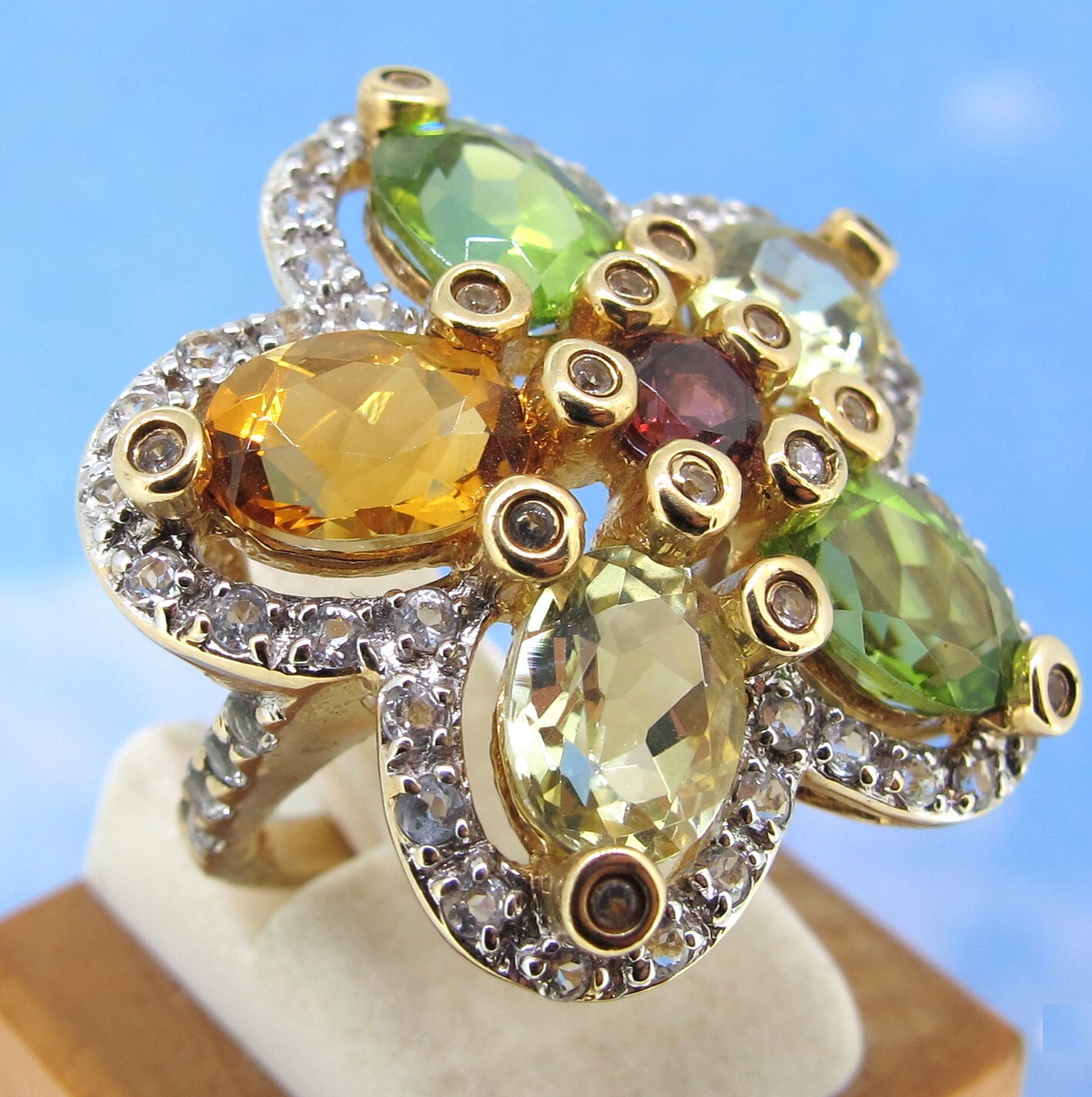 Solid 10k Yellow Gold Multi-Colored Gem Stones Flower Shape Women Ring Size 5