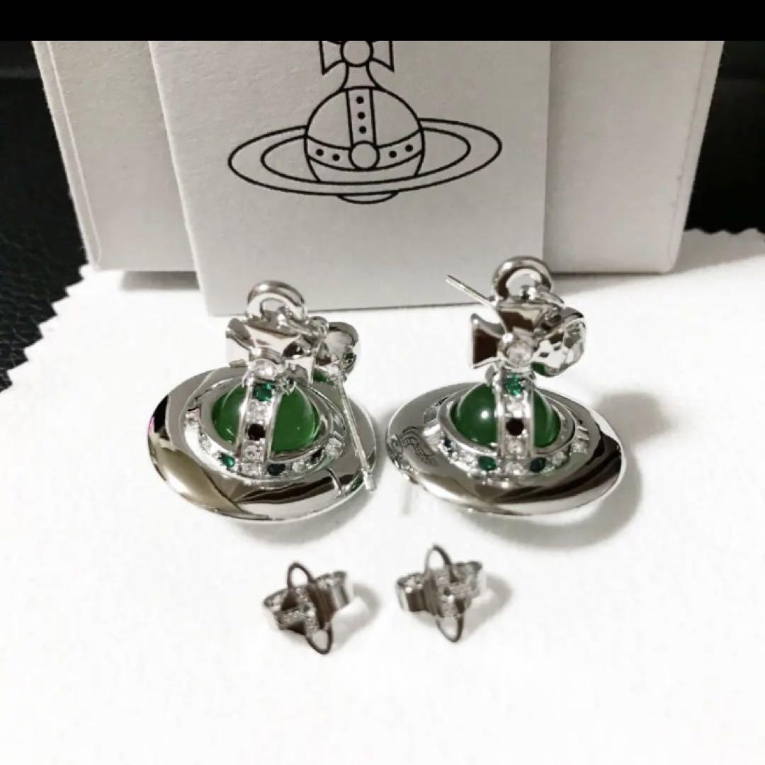 Vivienne Earrings Tiny Orb Silver Green w/Pouch IN BOX