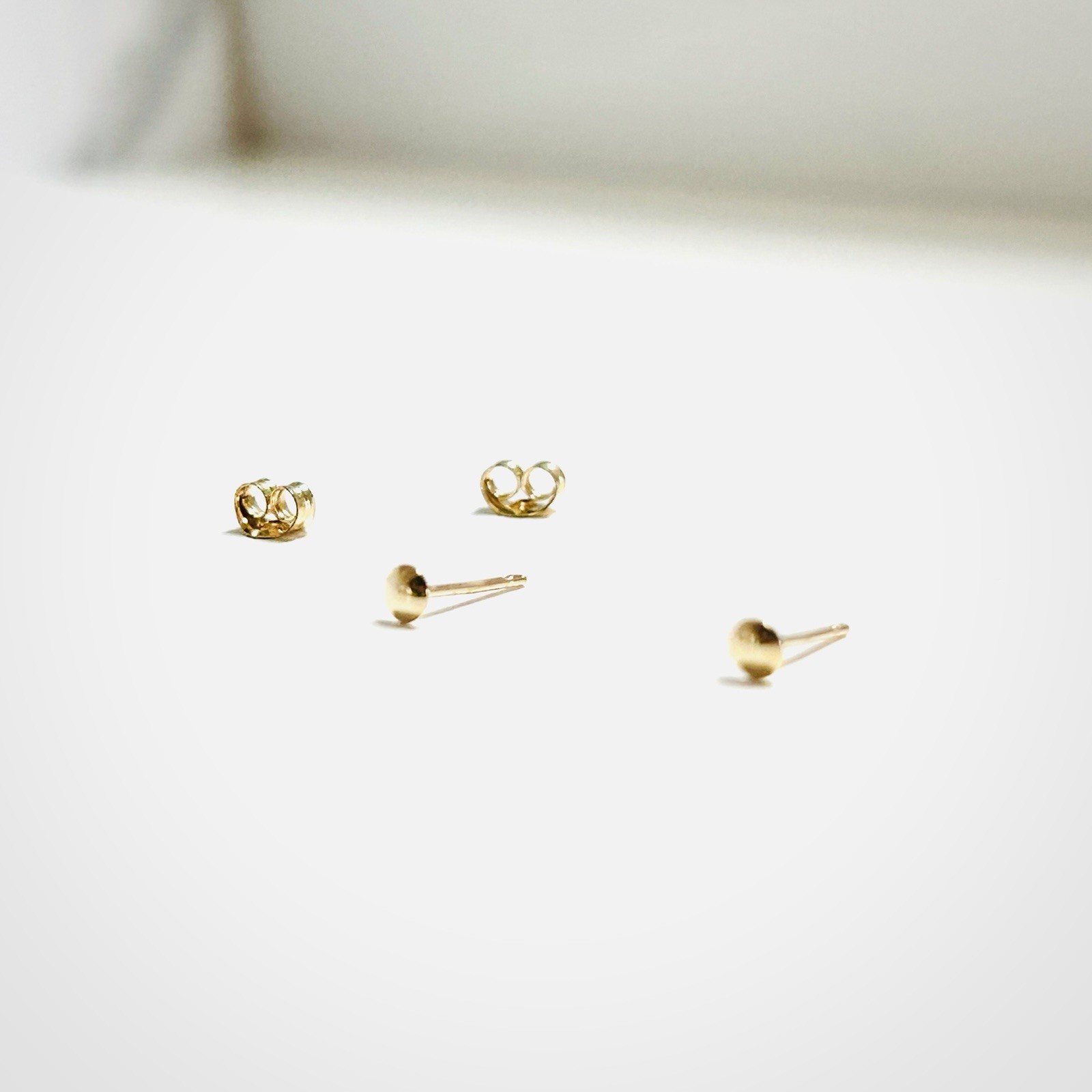 14k Yellow Gold Solid Disc Stud Earrings Minimalist Everyday Round Real Jewelry
