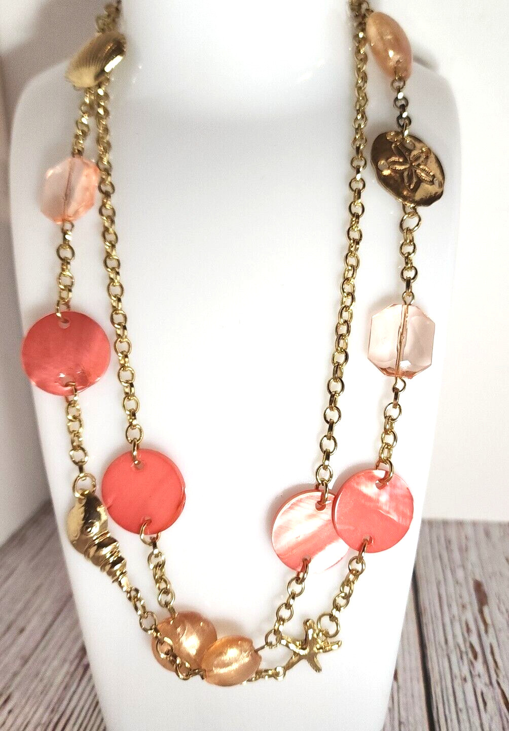 Vitnage Coral Colored Nautical Goldtone Seashell Necklace 36″