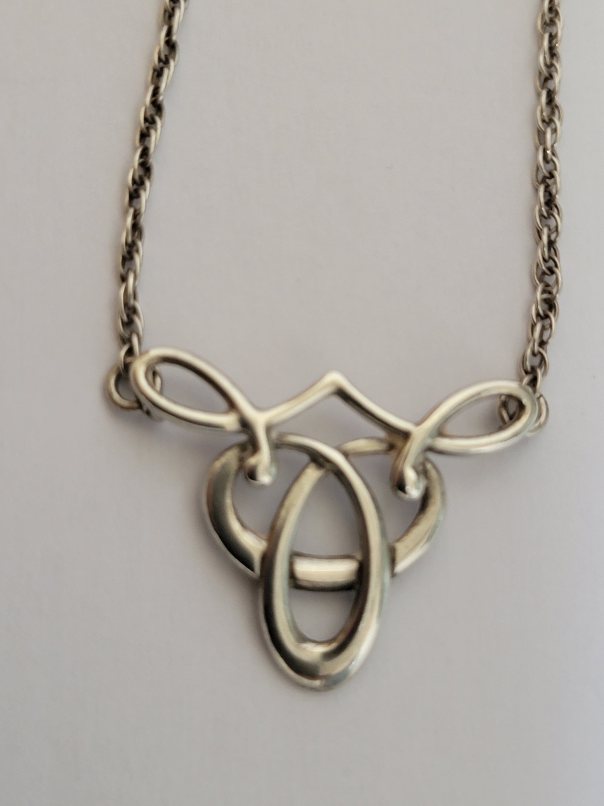 Vintage Ola Gorie Tudor Design Sterling Silver 18 ins Necklace
