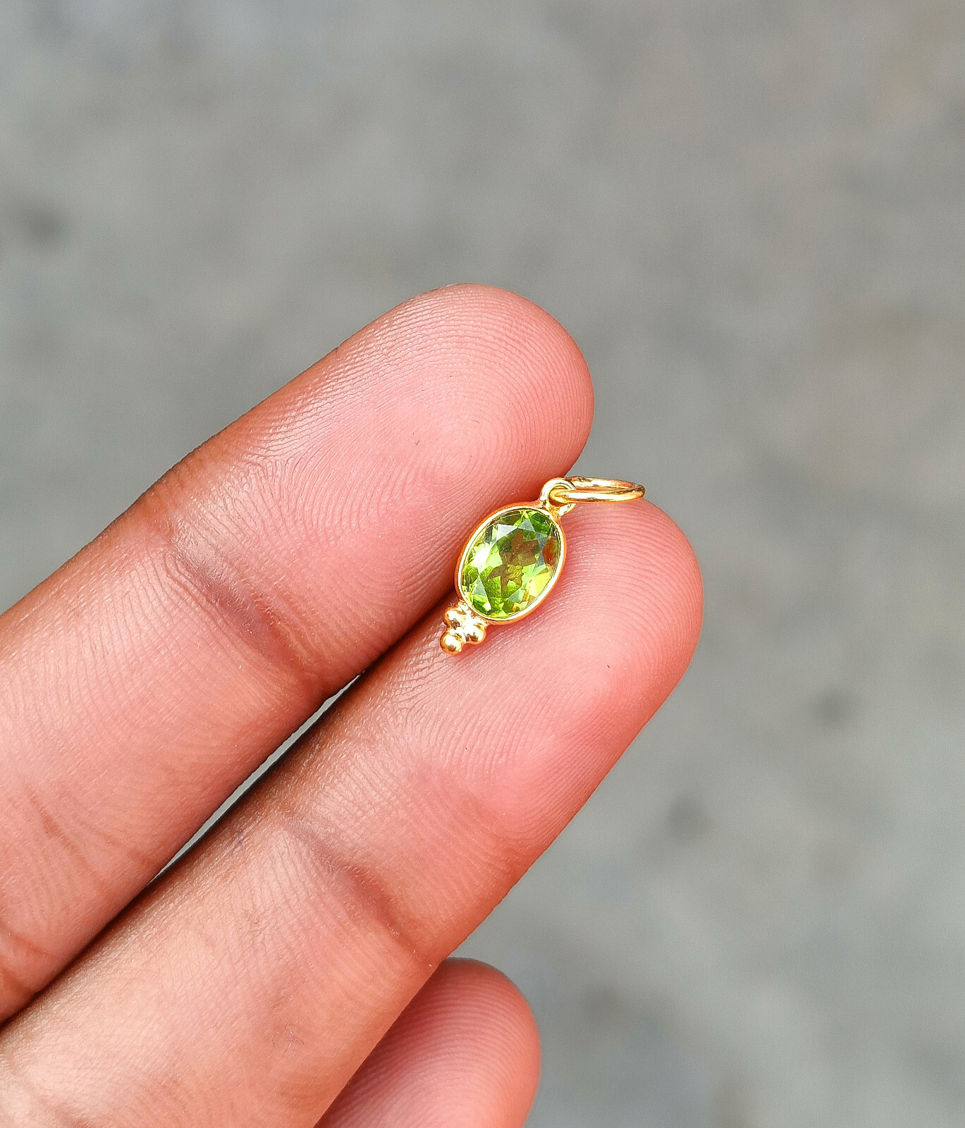 18k Solid Gold Charm Natural Peridot Gemstone Handmade Necklace Pendant