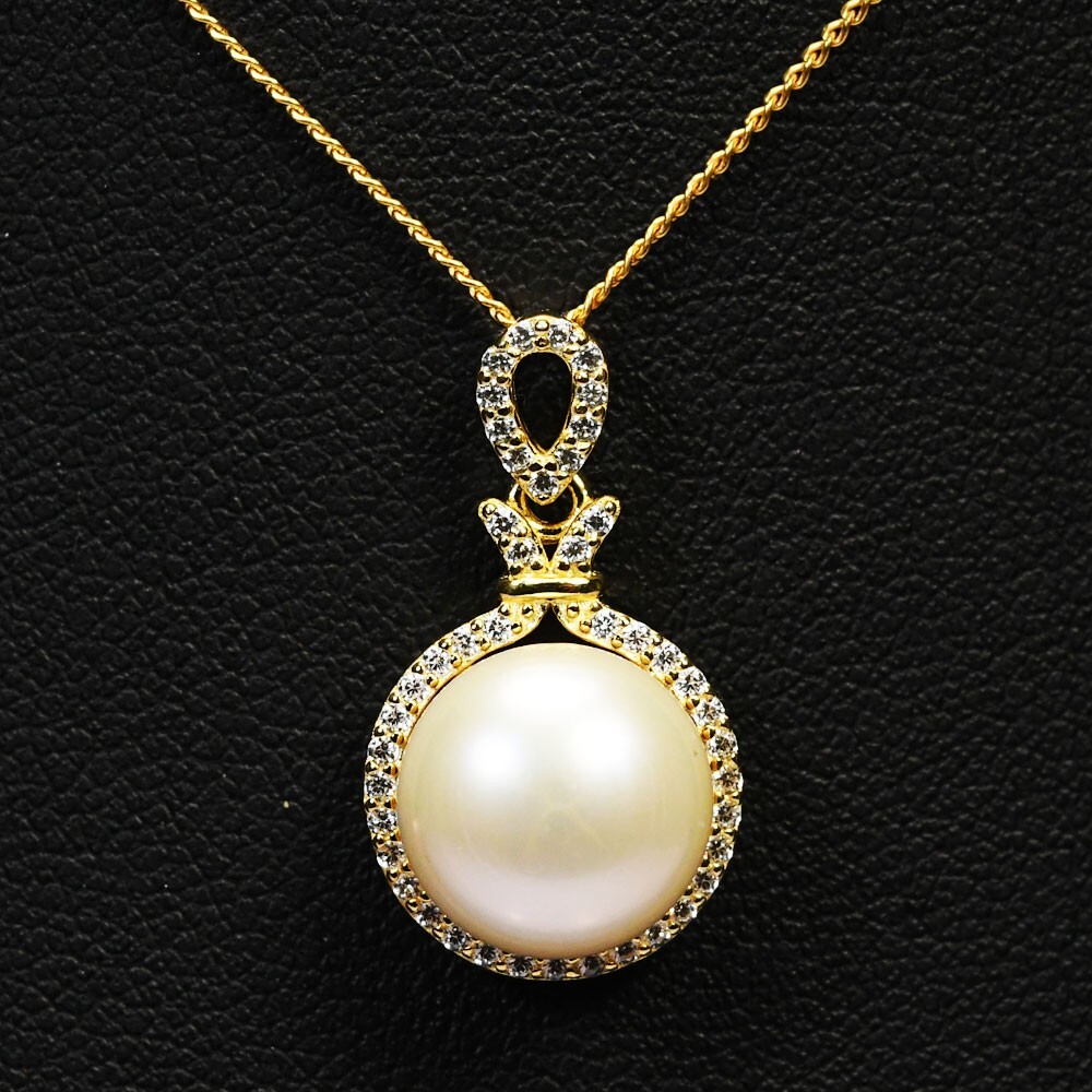 925 STERLING SILVER AAA WHITE PEARL ROUND CABOCHON & CZ PENDANT