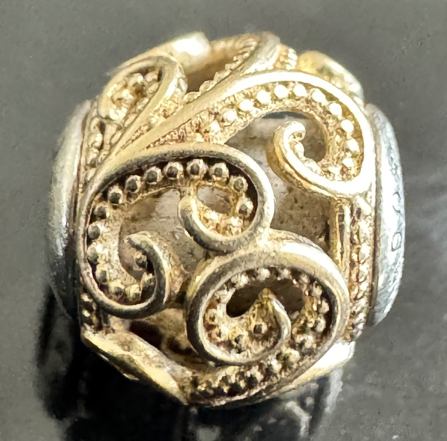Pandora ESSENCE Sterling Silver and 14K Gold ESSENCE CREATIVITY Charm – 796050